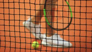 Thumbnail voor Coach in tennistop opgepakt na aangiftes seksueel misbruik