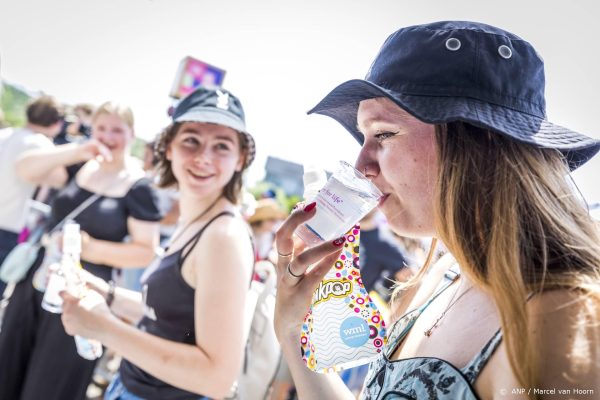 Extra waterverdeelpunten voor bloedheet Pinkpop in aantocht