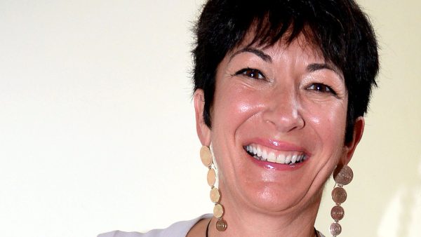 Aanklagers eisen 30 tot 55 jaar celstraf voor Ghislaine Maxwell