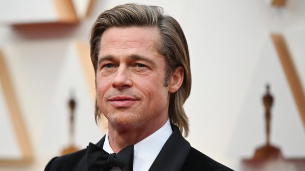 Brad Pitt omarmt ‘laatste levensfase’ zonder drank en sigaretten