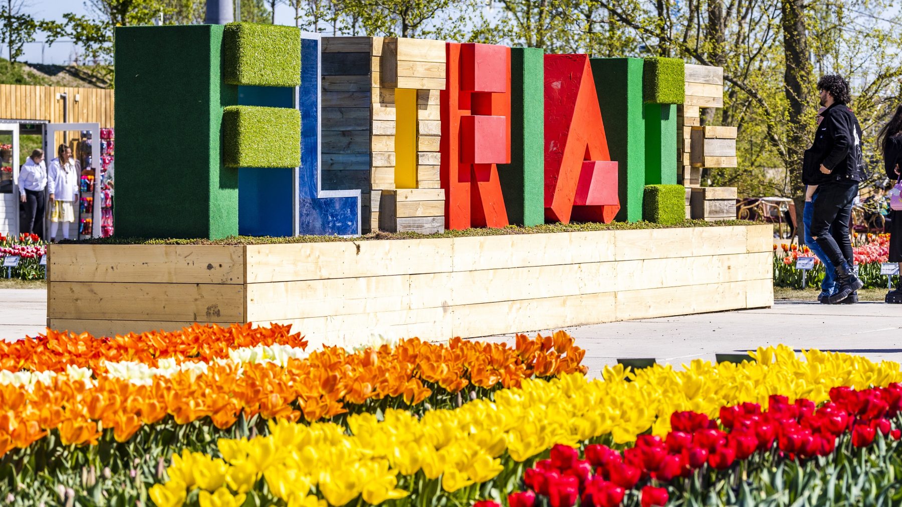 College Almere biedt ontslag aan om slechte resultaten Floriade