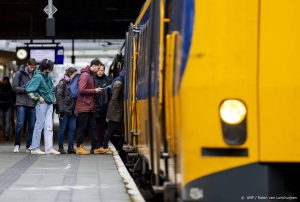 Op déze trajecten rijden komende week minder treinen door personeelstekort