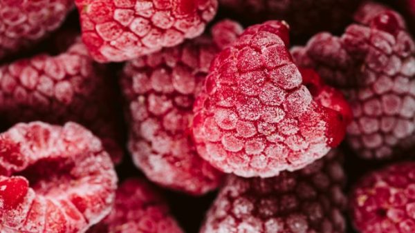 Vitamines, kom maar door: is diepvriesfruit even gezond als vers fruit?