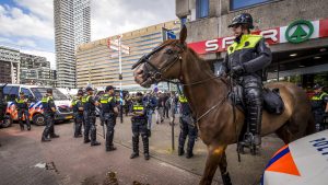 Thumbnail voor Politie: boerenprotest wordt radicaler, stemming verhardt