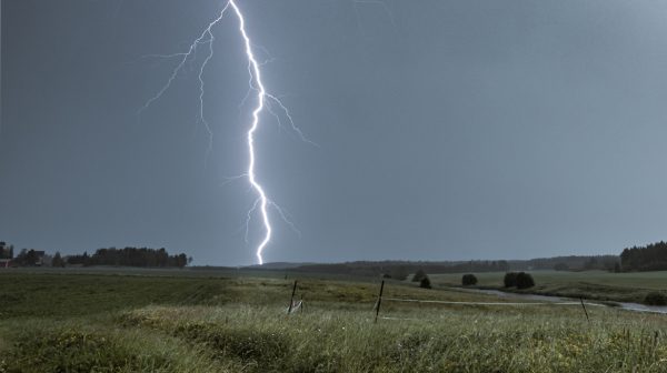 Zeven gewonden door noodweer op groot Frans rockfestival