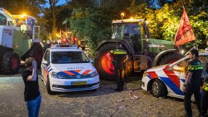 Thumbnail voor Duidelijke taal van politie aan boeren: 'Meld je, of we zetten beelden online'