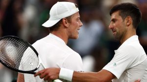 Thumbnail voor Einde aan Wimbledon-sprookje Tim van Rijthoven, Djokovic te sterk in achtste finales