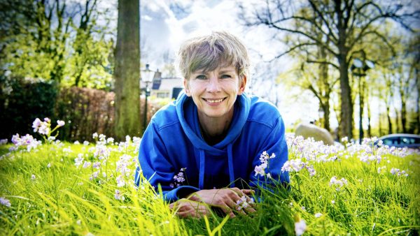 nieuw-boek-hoe-overleef-ik-francine-oomen