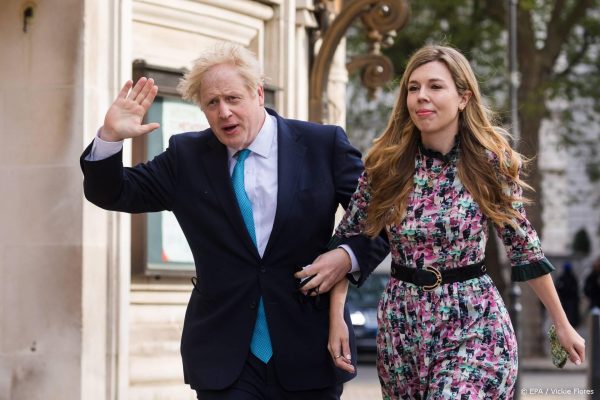 Huwelijksfeestje Boris Johnson uitgesteld vanwege gekozen locatie