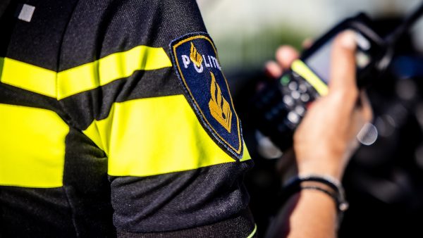 Agenten ter plaatse gekomen voor verdachte situatie, blijkt stelletje in auto