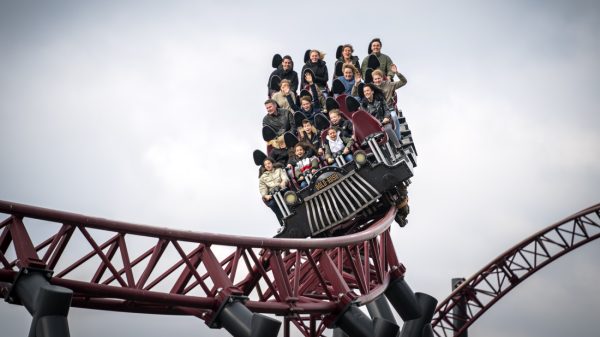 Gewonde na uit de hand gelopen ruzie in pretpark Slagharen