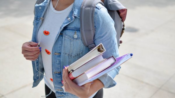 Steeds meer ouders vragen gratis schoolspullen en andere benodigdheden aan voor hun kind