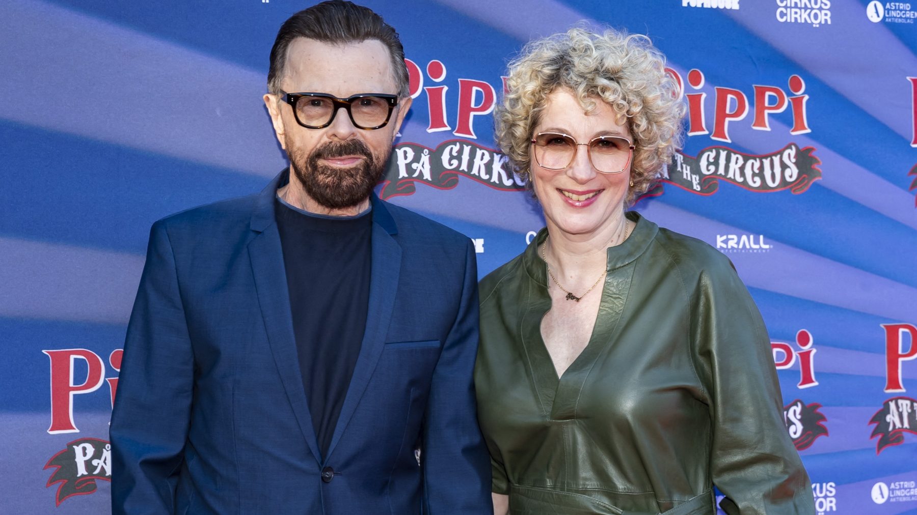ABBA-ster Björn Alvaeus verschijnt op rode loper met 28-jaar jongere vriendin