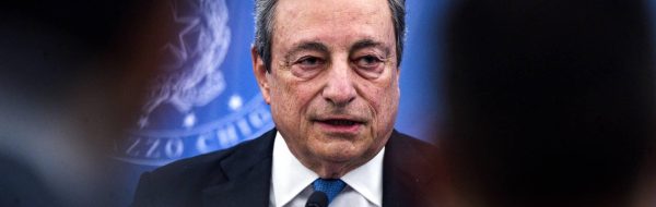 Draghi si dimette da primo ministro italiano