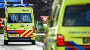 Thumbnail voor Vijf gewonden, onder wie drie kinderen, bij steekpartij in Dordrecht