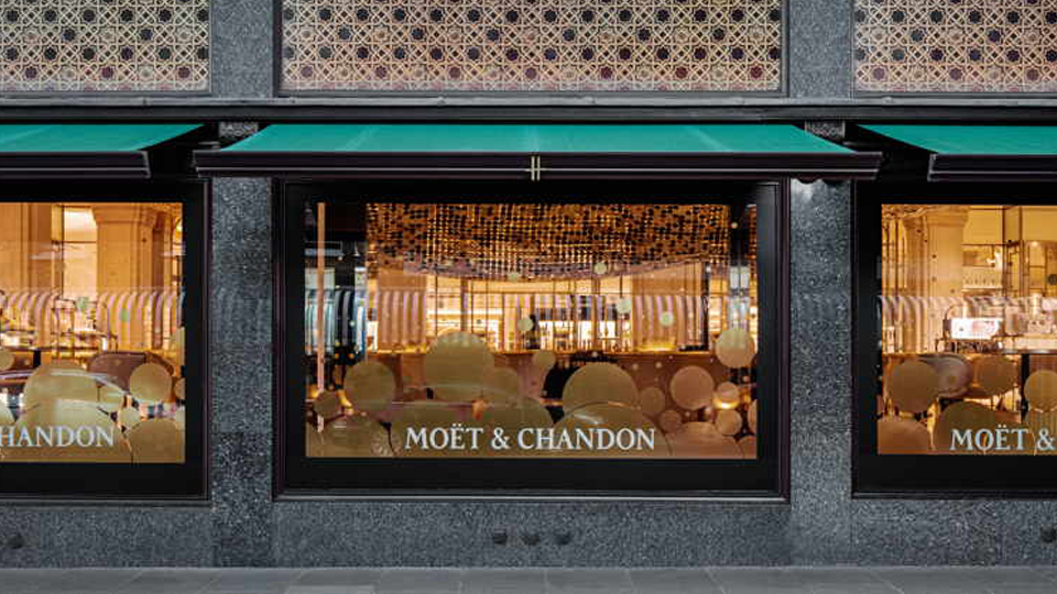 Moët & Chandon opent champagnebar in Harrods in Londen