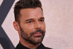 Thumbnail voor Advocaat Ricky Martin ontkent 'seksuele of romantische relatie' met neef