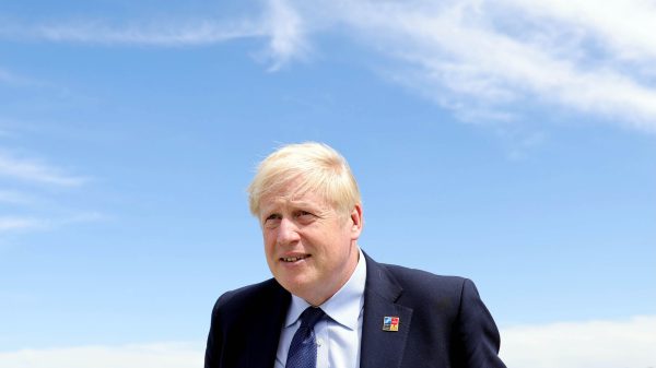 boris-johnson-afscheidsfeest-slaat-overleg-over-