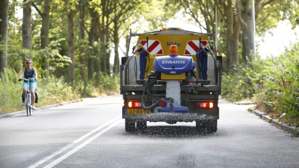 Gemeentes strooien zout op bloedhete dag en dit is waarom