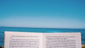 Thumbnail voor Inpakken en weglezen: deze 9 boeken tipt de LINDA.nl-redactie voor op je strandbed