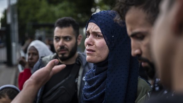 Rode Kruis: er moet met spoed een tweede aanmeldcentrum open