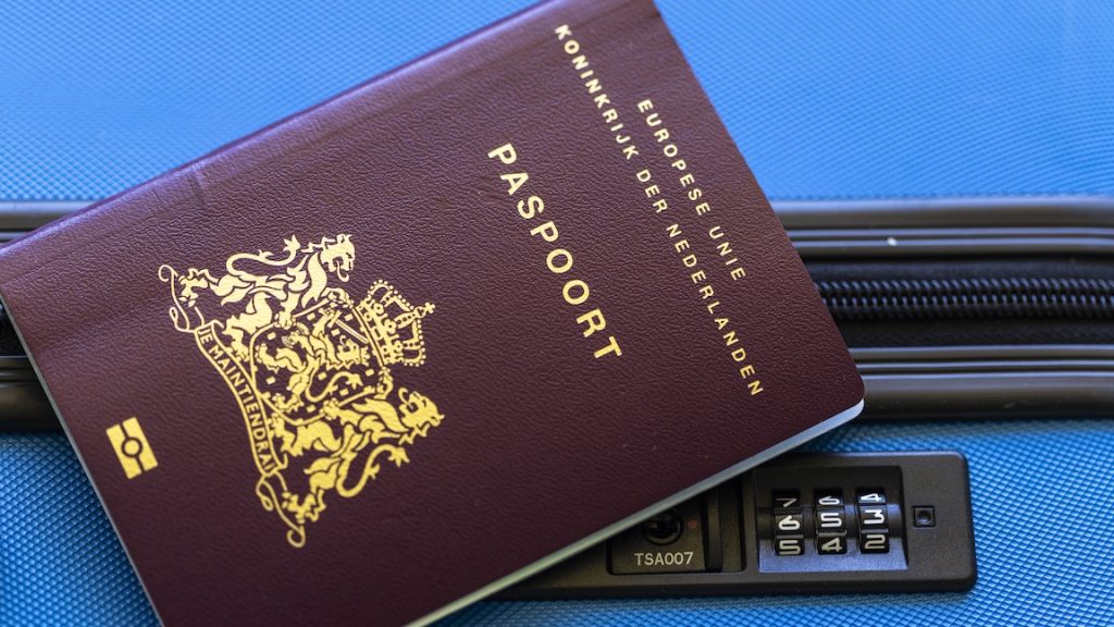 Zorgen bij steden over jihadisten van wie paspoort is afgepakt