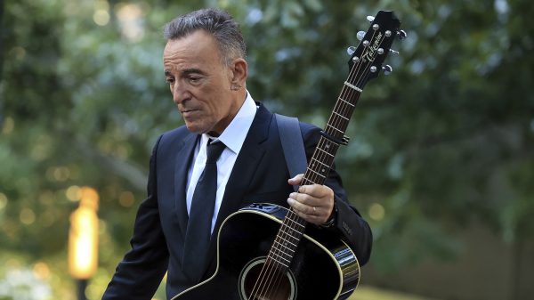 Manager Bruce Springsteen verdedigt torenhoge ticketprijzen