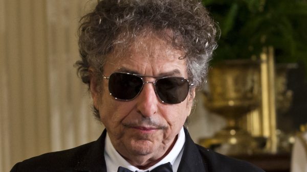 Aanklacht tegen Bob Dylan om seksueel misbruik ingetrokken