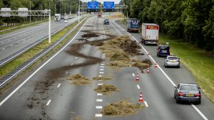 Thumbnail voor Bedrijf van auto die vol op boerenblokkade botste: 'Dit ging echt te ver'