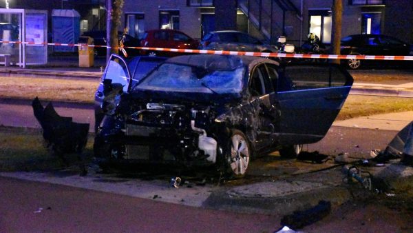 Twee fietsers aangereden in Eindhoven, bestuurder op de vlucht