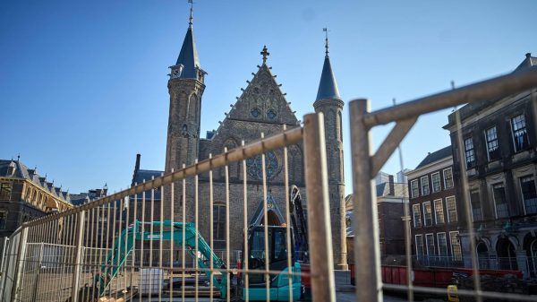 Flinke kluslijst om gebreken tijdelijk Tweede Kamergebouw op te lossen