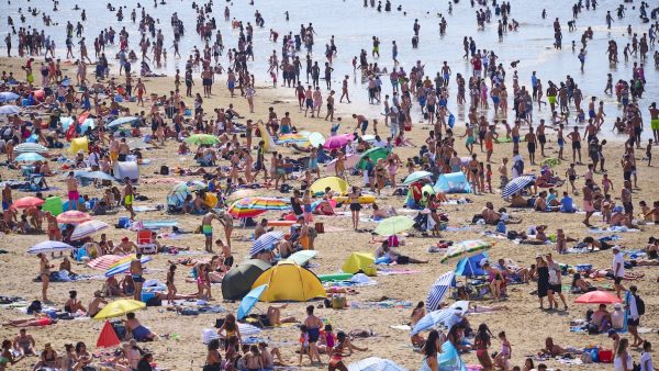 Waarom je beter niet naar Scheveningen kunt gaan vandaag