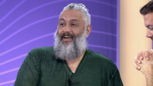 Thumbnail voor Sterspeler Ace bezorgt RTL 'hele dure uitzending' in 'Ik Weet Er Alles Van!': 'Even Peter van der Vorst bellen'