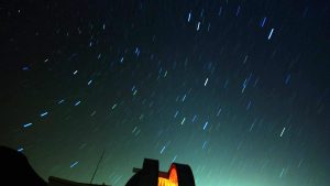 Thumbnail voor Vallende sterren kijken: Aarde beweegt komende week door meteorenzwerm
