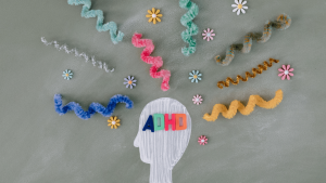 Thumbnail voor Vrouwen met ADHD krijgen vaak pas op latere leeftijd de diagnose: 'Beschadiging ligt dan op de loer'