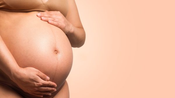 Onderzoekers: uitbreiding prenatale test NIPT moet zorgvuldiger