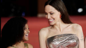 Thumbnail voor Empty nest voor Angelina Jolie: dochter Zahara naar de universiteit