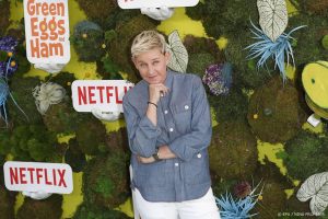 Thumbnail voor Ellen DeGeneres stuurt ‘liefde’ naar familie overleden Anne Heche