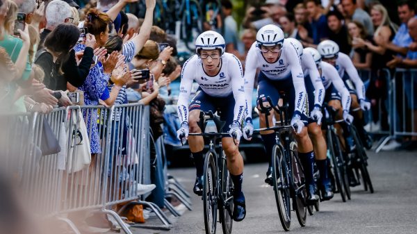 Politie arresteert tweetal dat blokkade wilde opwerpen bij Vuelta