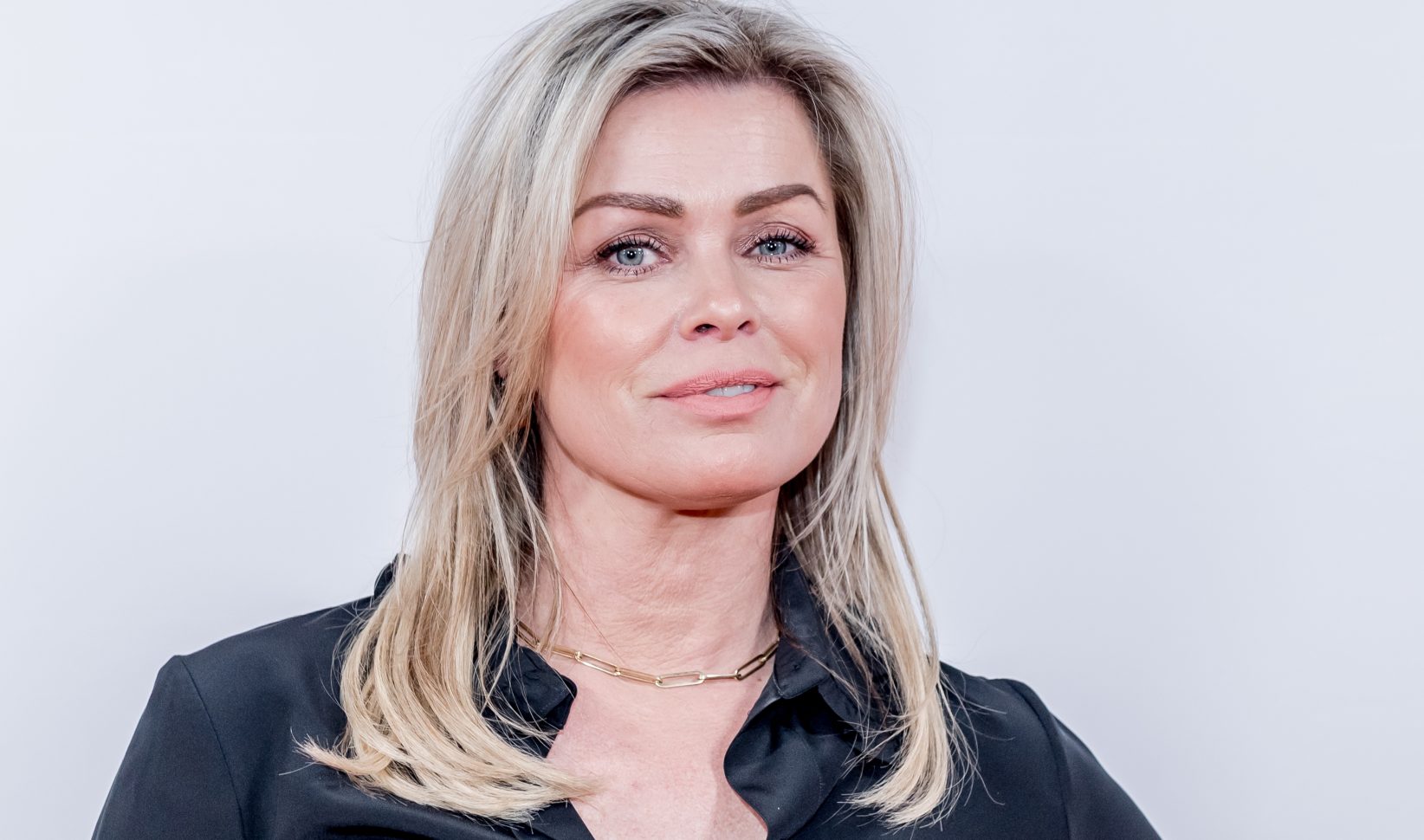 Wéér auto-drama voor Bridget Maasland: heftig ongeluk
