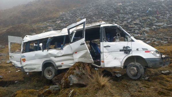 Nederlanders ongedeerd bij ravijncrash na bezoek Machu Picchu