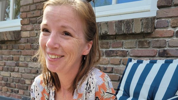 Evelien kan niet op vakantie door ziekte MS