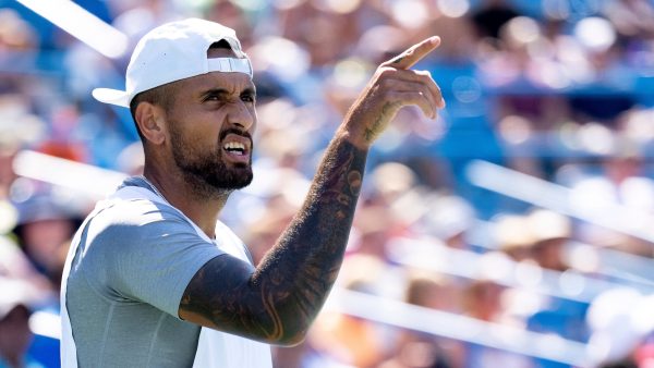 Geen 700 drankjes: fan onderneemt stappen tegen tennisser Nick Kyrgios