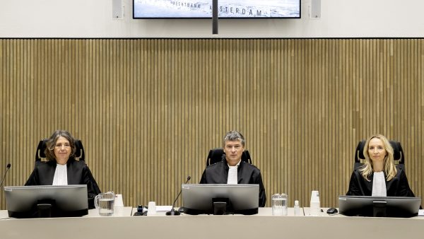 Proces moord Peter R. de Vries moet mogelijk opnieuw