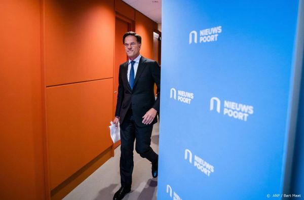 Rutte: oplossing Ter Apel in zicht, erkent bestuurlijk falen