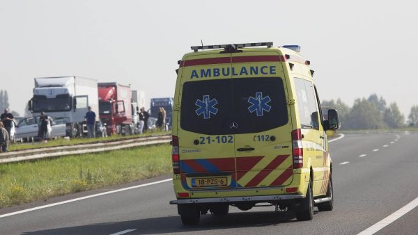 Meerdere doden bij ongeluk vrachtauto in Nieuw-Beijerland