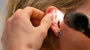 Thumbnail voor Experts luiden noodklok over gehoorschade, toename oorsuizen verwacht