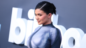 Thumbnail voor Kylie Jenners vijf meest wrede clapbacks: 'Ik weet het, bitch, het is een lange dag geweest'