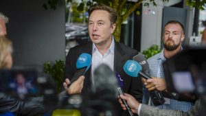 Thumbnail voor Twitter wil sms-berichten Elon Musk inzien in slepende overnamezaak