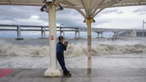 Thumbnail voor Dodental door tyfoon Hinnamnor in Zuid-Korea loopt op